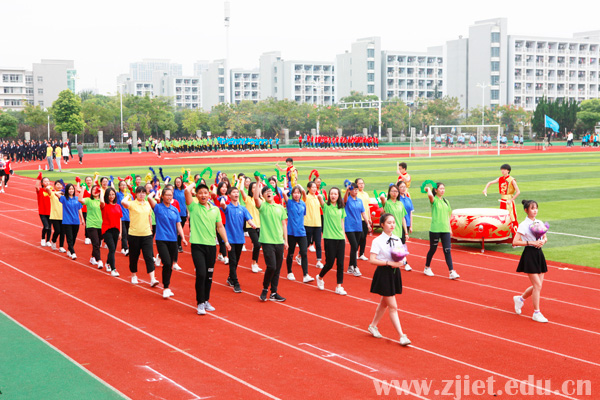 1477455939156979.jpg 运动会5.jpg